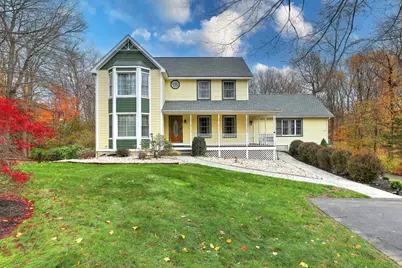 920 Green Circle, Orange, CT 06477 - Photo 2