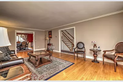 920 Green Circle, Orange, CT 06477 - Photo 12