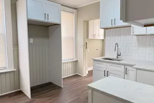 876 Elm St, New Haven, CT 06511 - Photo 4