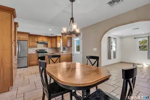 130 N Hill Rd, North Haven, CT 06473 - Photo 8