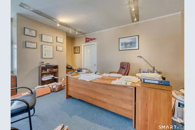 105 Huntington Street, New London, CT 06320 - Photo 14