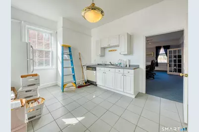 105 Huntington Street, New London, CT 06320 - Photo 8