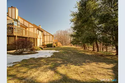 690 Forest Road #703, West Haven, CT 06516 - Photo 6