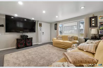 36 Norfolk Street, West Haven, CT 06516 - Photo 6