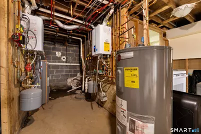 36 Norfolk Street, West Haven, CT 06516 - Photo 26