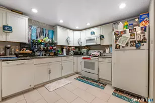 36 Norfolk St, West Haven, CT 06516 - Photo 2