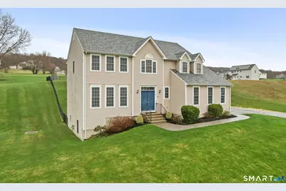 35 Highland Avenue, Ellington, CT 06029 - Photo 2