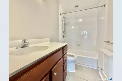 17 Rockfield Drive, Stamford, CT 06902 - Photo 12