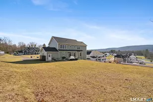 147 Winchester Dr, Southington, CT 06489 - Photo 38