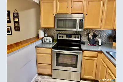 110 Coalpit Hill Road #C 8, Danbury, CT 06810 - Photo 12