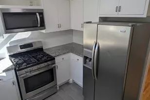 67 Avery St, Stamford, CT 06902 - Photo 4