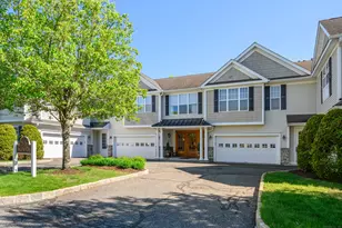 82 Suzie Dr, Newtown, CT 06470 - Photo 24