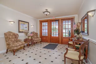 82 Suzie Dr, Newtown, CT 06470 - Photo 2