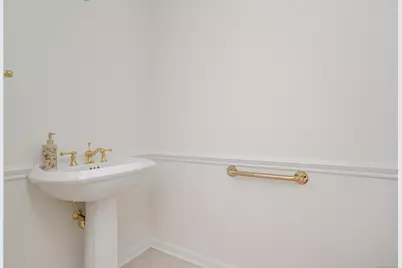 82 Suzie Drive #82, Newtown, CT 06470 - Photo 12