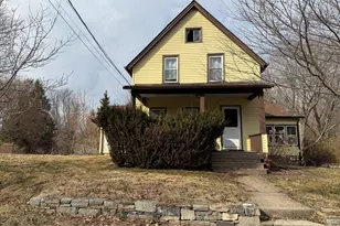 59 Newton St, Norwich, CT 06360 - Photo 1