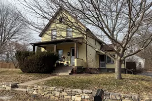 59 Newton St, Norwich, CT 06360 - Photo 2