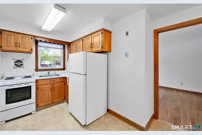 295 Bidwell Street #C, Manchester, CT 06040 - Photo 12