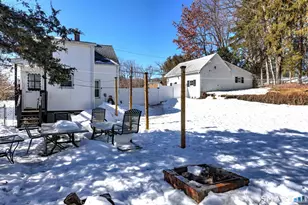 16 Smith St, Plymouth, CT 06786 - Photo 4