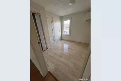 77 Tulip Street, Bristol, CT 06010 - Photo 8