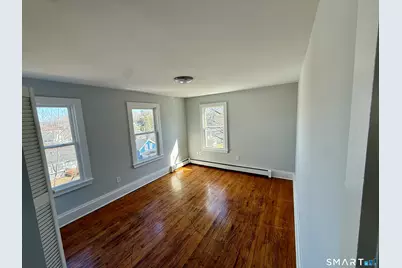 216 Vauxhall Street #2, New London, CT 06320 - Photo 6