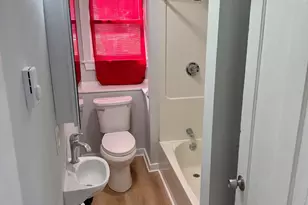 216 Vauxhall St, New London, CT 06320 - Photo 8