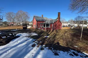 36 Sandy Hollow Dr, Waterford, CT 06385 - Photo 1