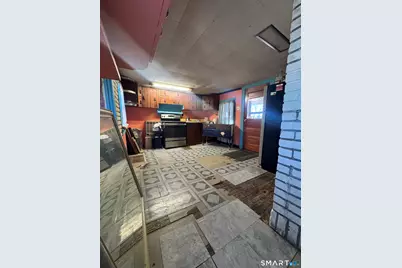 36 Sandy Hollow Drive, Waterford, CT 06385 - Photo 10