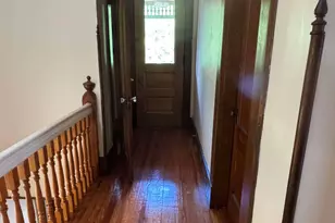 868 Elm St, New Haven, CT 06511 - Photo 2