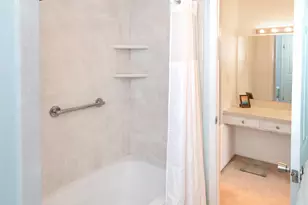 81 Main St, Branford, CT 06405 - Photo 18