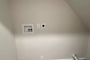 509 Ogden St, Bridgeport, CT 06608 - Photo 20