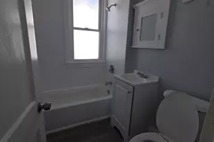 23 Vermont St, Waterbury, CT 06704 - Photo 6