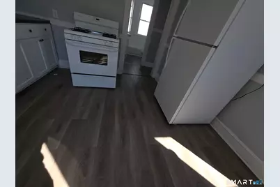 23 Vermont Street, Waterbury, CT 06704 - Photo 4