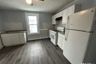 17 Congress Ave, Waterbury, CT 06708 - Photo 1