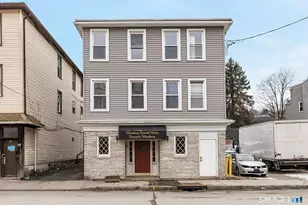 17 Congress Ave, Waterbury, CT 06708 - Photo 16