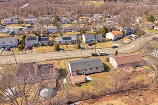 46 Greenview Dr, Waterbury, CT 06708 - Photo 20