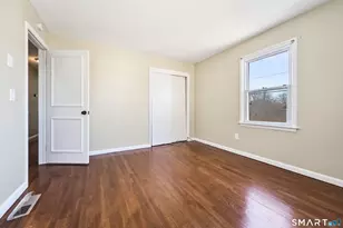 46 Greenview Dr, Waterbury, CT 06708 - Photo 14