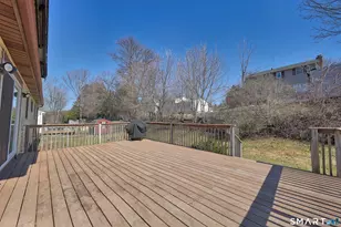 46 Greenview Dr, Waterbury, CT 06708 - Photo 18