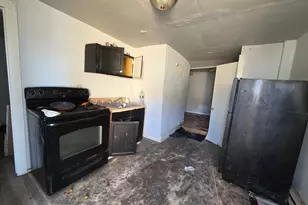 230 Bishop St, Waterbury, CT 06704 - Photo 18