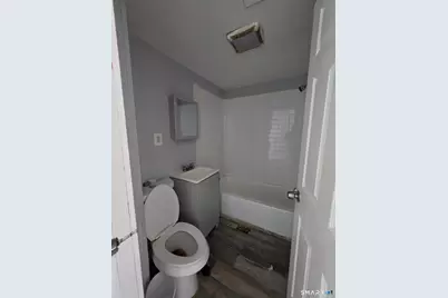 230 Bishop Street, Waterbury, CT 06704 - Photo 12
