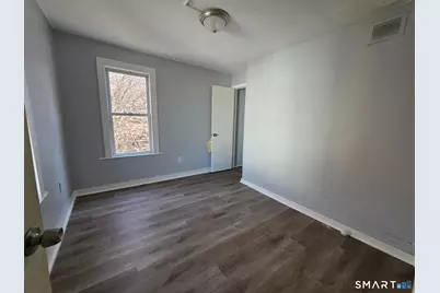 230 Bishop Street, Waterbury, CT 06704 - Photo 6