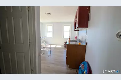 230 Bishop Street, Waterbury, CT 06704 - Photo 8