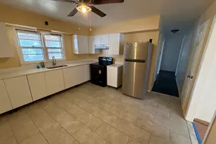 79 Rangely St, West Haven, CT 06516 - Photo 2