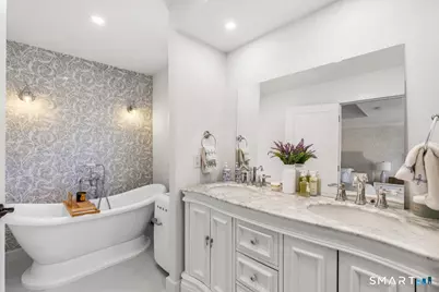 45 Hillcrest Park Road, Greenwich, CT 06870 - Photo 18