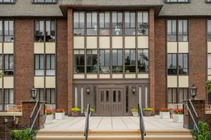 779 Prospect Ave, West Hartford, CT 06105 - Photo 2