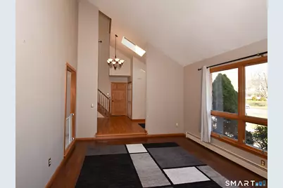 35 Vincent Circle, South Windsor, CT 06074 - Photo 6