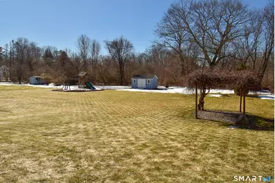 35 Vincent Circle, South Windsor, CT 06074 - Photo 34