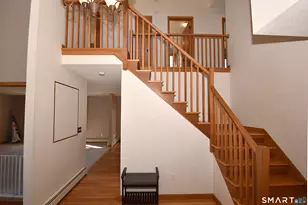 35 Vincent Cir, South Windsor, CT 06074 - Photo 4