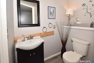 35 Vincent Cir, South Windsor, CT 06074 - Photo 32