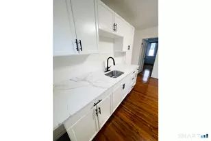 235 Russell St, New Haven, CT 06513 - Photo 4