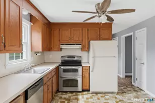 148 Hart St, Southington, CT 06489 - Photo 10